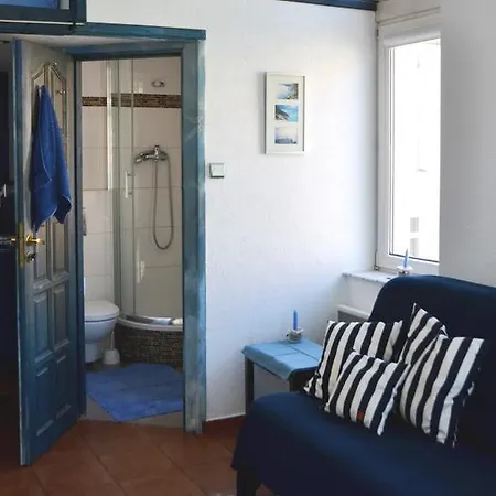 Kawalerka Ul. Fiszera Apartmán *