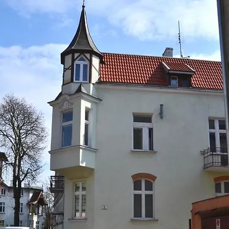 Apartmán Kawalerka Ul. Fiszera *